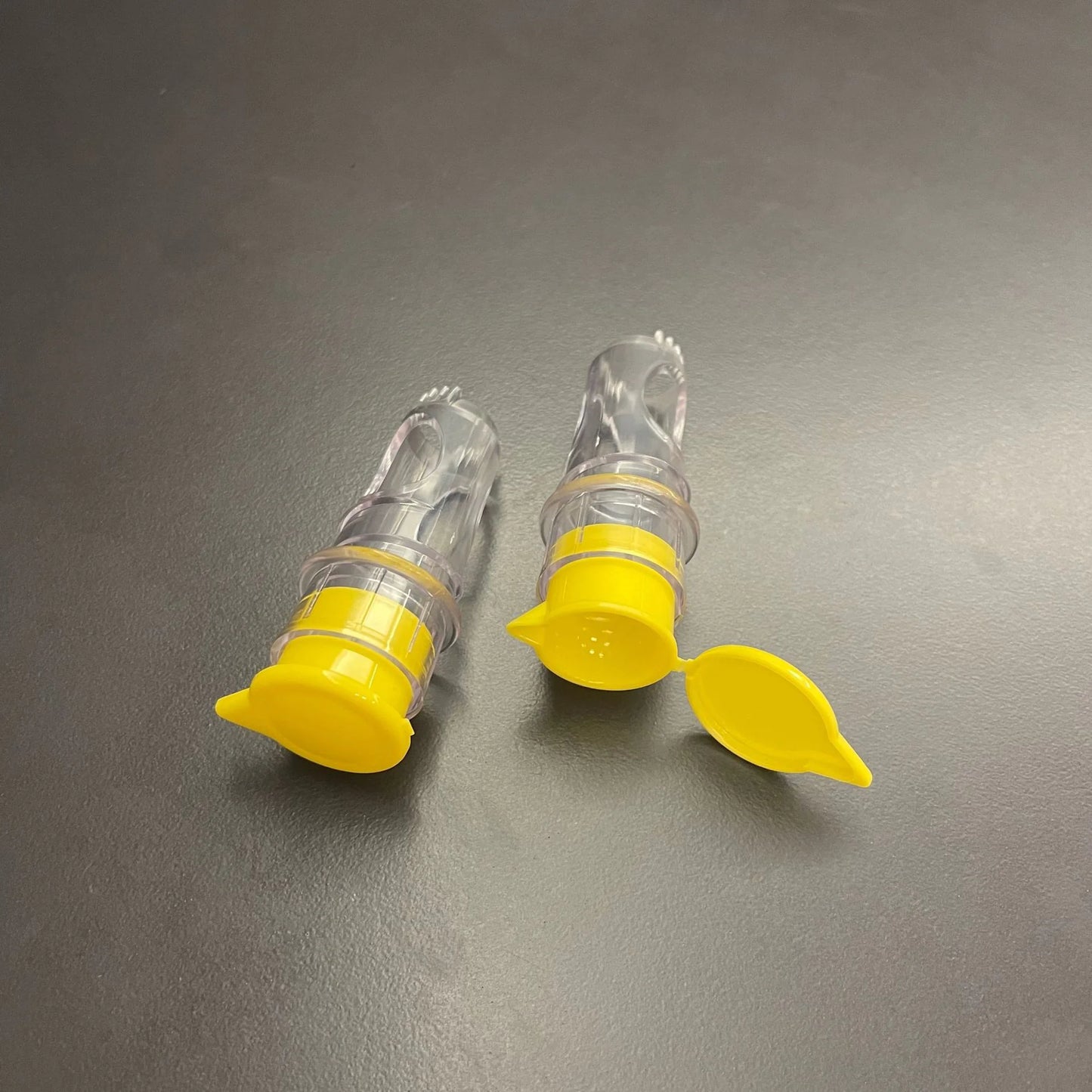 Handheld Plastic Manual Juicer - SLSOK