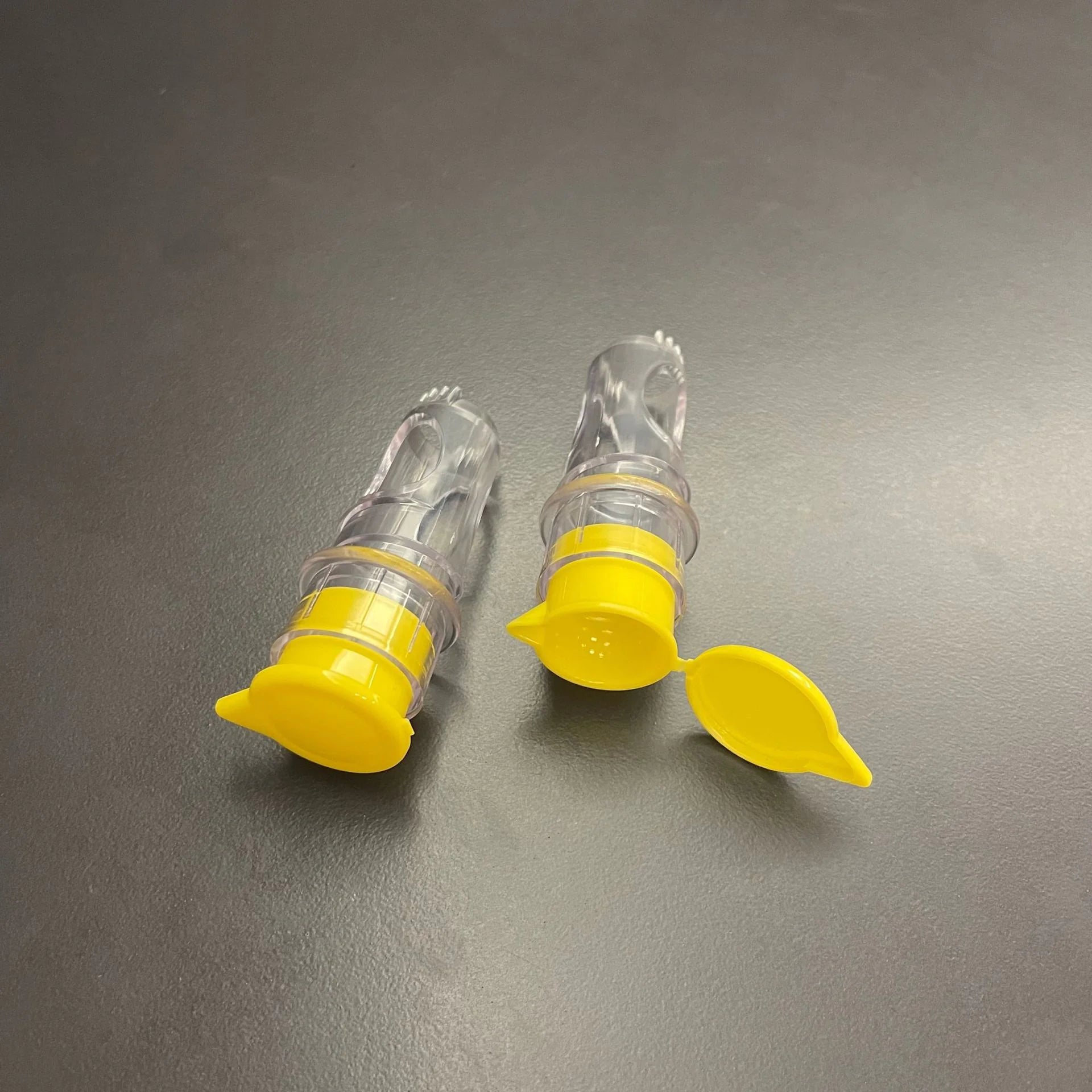Handheld Plastic Manual Juicer - SLSOK